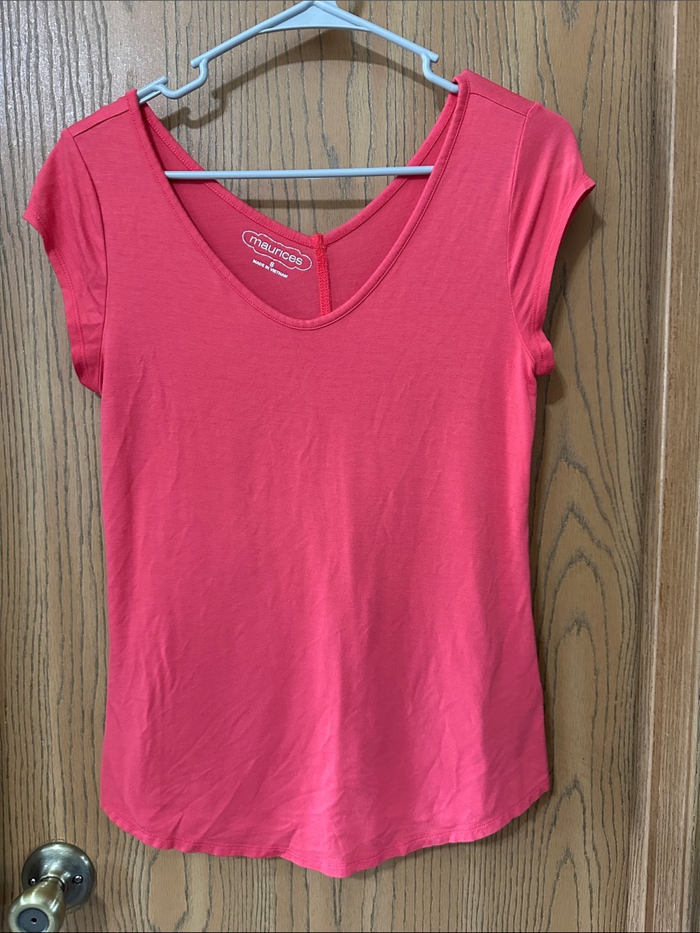 Maurices Coral Scoop Neck Short Sleeve Tee